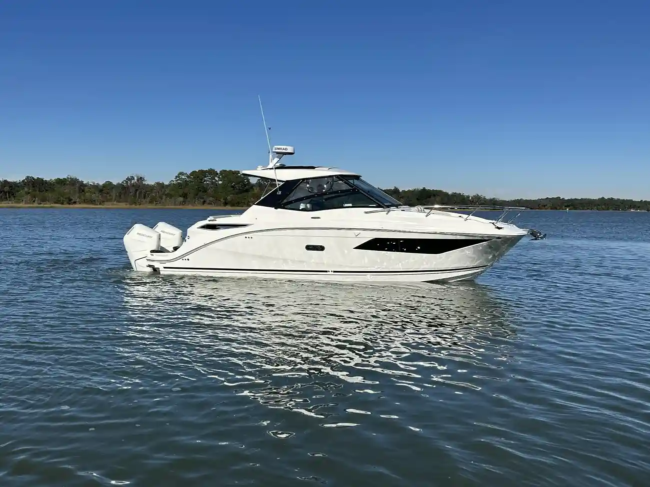 Sea Ray 320 Sundancer Dıştan Takma Motor