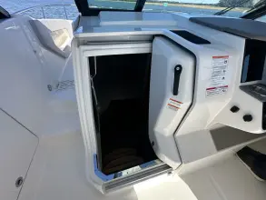 Thumbnail von Sea Ray 320 Sundancer Dıştan Takma Motor