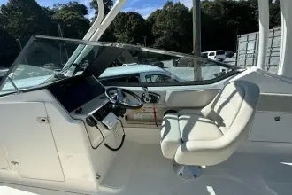 Thumbnail von Boston Whaler 240 Vantage