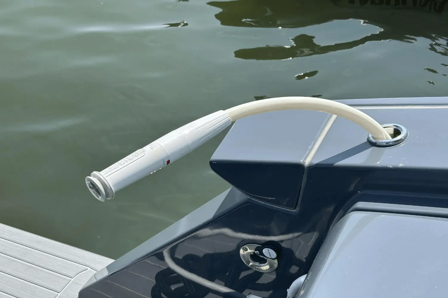 Thumbnail von Cruisers Yachts 38 GLS OB