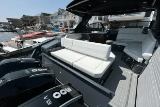 Thumbnail von Cruisers Yachts 38 GLS OB