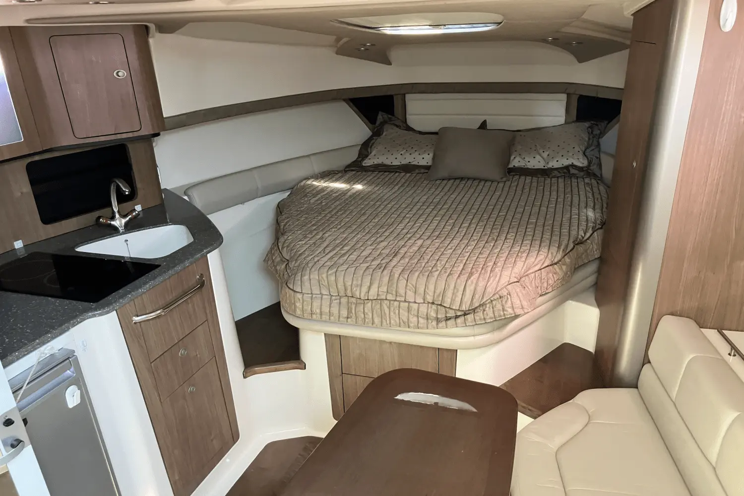 Thumbnail von Boston Whaler 345 Conquest