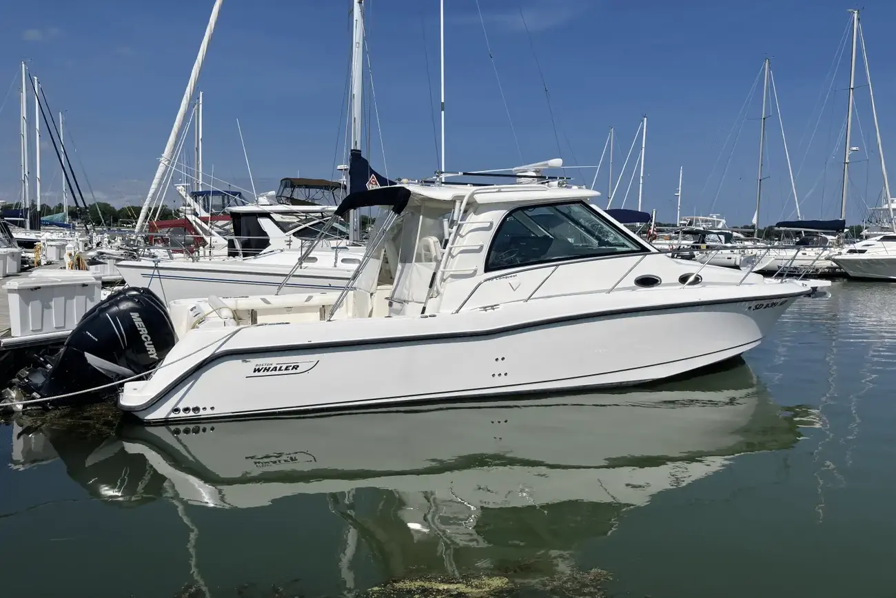 Thumbnail von Boston Whaler 345 Conquest