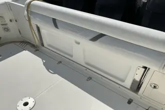 Thumbnail von Boston Whaler 345 Conquest