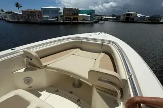 Thumbnail von Cobia 296 Center Console