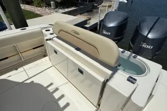 Thumbnail von Cobia 296 Center Console