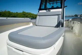 Thumbnail von Boston Whaler 280 Outrage