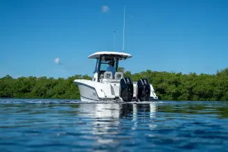 Thumbnail von Boston Whaler 280 Outrage