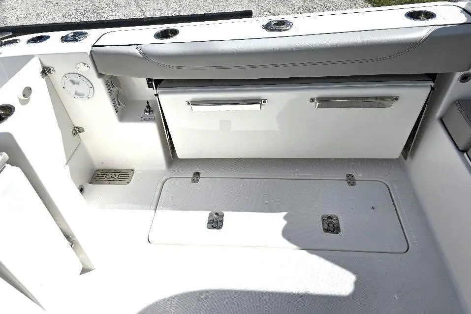 Thumbnail von Pursuit DC 326