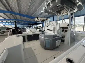 Thumbnail von Pathfinder 2400 Open