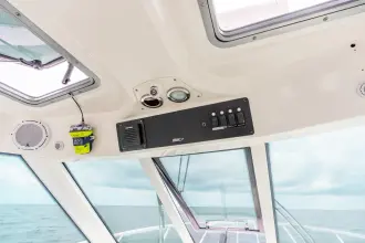 Thumbnail von Boston Whaler 345 Conquest REEL BLESSING