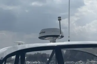 Thumbnail von Rinker 360 Express Cruiser