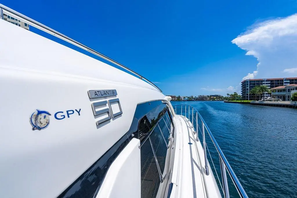 Thumbnail von Azimut 50