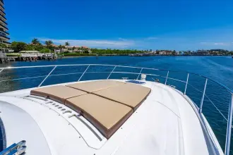 Thumbnail von Azimut 50