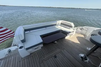 Thumbnail von Cruisers Yachts 50 Cantius