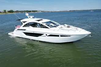 Thumbnail von Cruisers Yachts 50 Cantius
