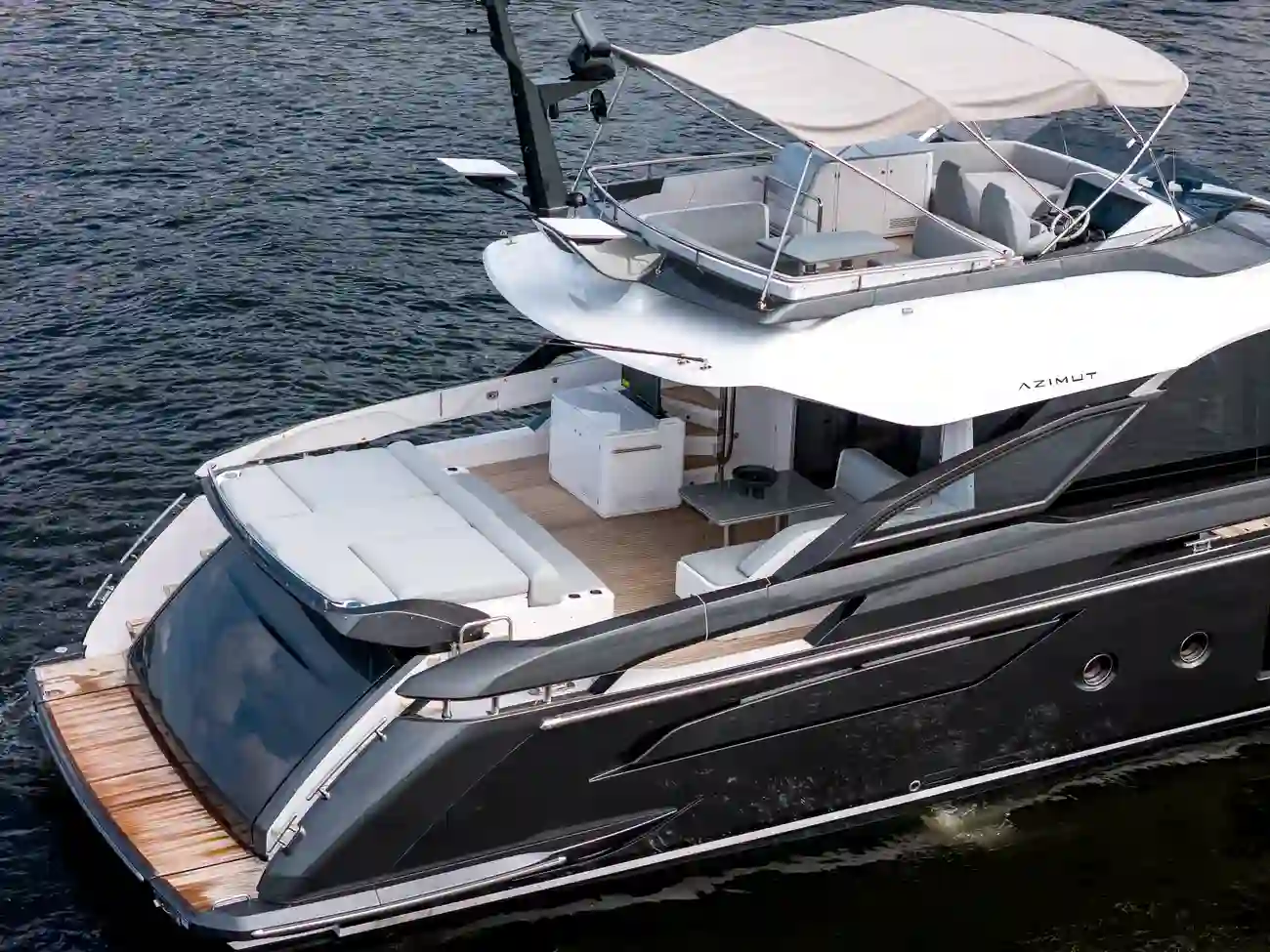 Thumbnail von Azimut S8