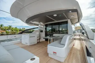 Thumbnail von Azimut S8