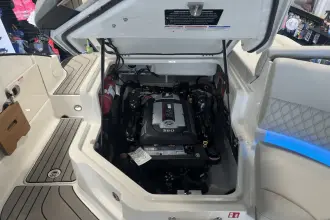 Thumbnail von Sea Ray SLX 260