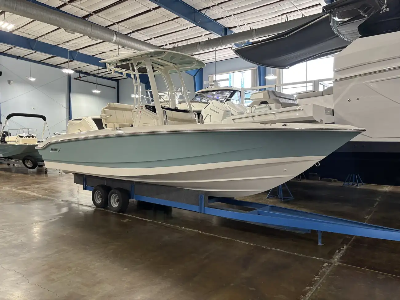 Boston Whaler 220 Dauntless