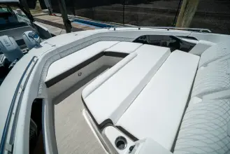 Thumbnail von Sea Ray 370 Sundancer con motor fuera de borda