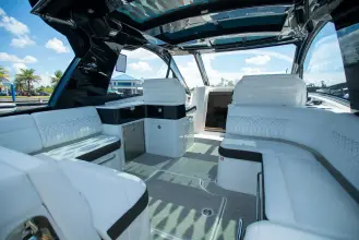 Thumbnail von Sea Ray 370 Sundancer con motor fuera de borda