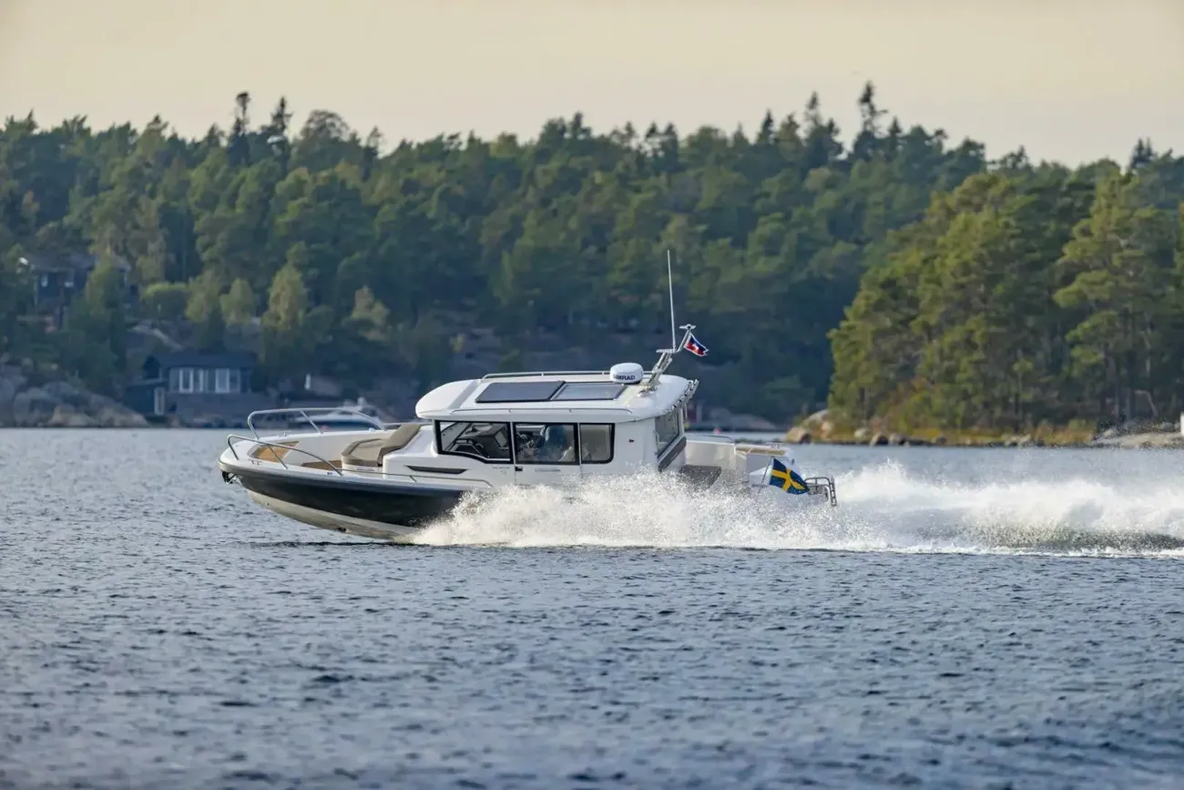 Thumbnail von Nimbus C9