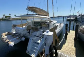 Thumbnail von Lagoon 420 Anchored Soul