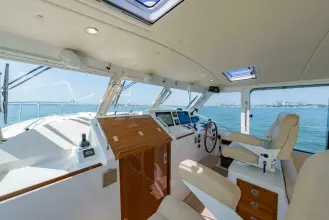 Thumbnail von MJM Yachts 50Z LOLA