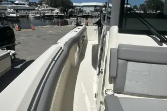 Thumbnail von Boston Whaler 280 Outrage