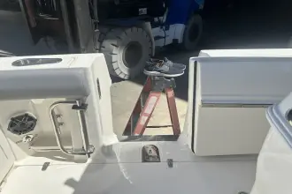 Thumbnail von Boston Whaler 280 Outrage