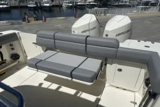 Thumbnail von Boston Whaler 280 Outrage