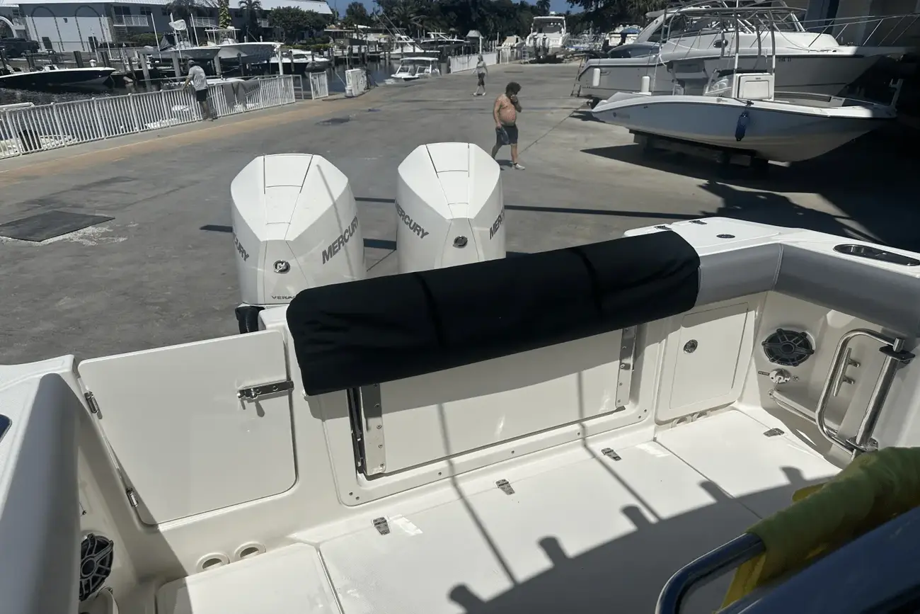 Thumbnail von Boston Whaler 280 Outrage