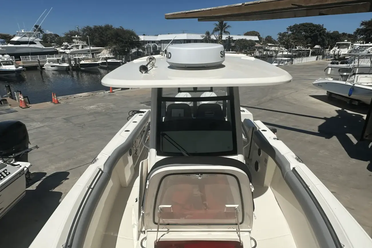 Thumbnail von Boston Whaler 280 Outrage