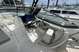 Thumbnail von Boston Whaler 240 Vantage