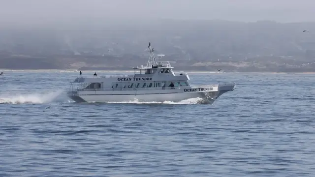 Ocean Thunder 150 Passenger Ocean Thunder