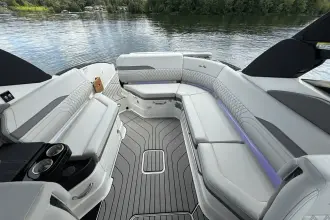 Thumbnail von Sea Ray SLX 280