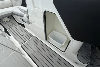 Thumbnail von Sea Ray SLX 280