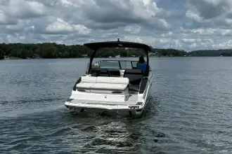 Thumbnail von Sea Ray SLX 280