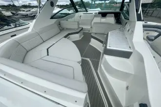 Thumbnail von Sea Ray 320 Sundancer Außenborder