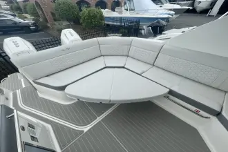 Thumbnail von Sea Ray 320 Sundancer Außenborder