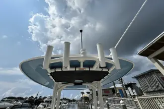 Thumbnail von Boston Whaler 220 Dauntless