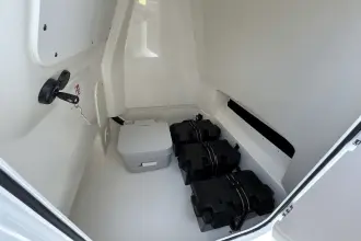 Thumbnail von Boston Whaler 220 Dauntless