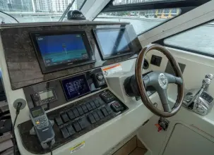 Thumbnail von シー レイ 43 サンダンサー