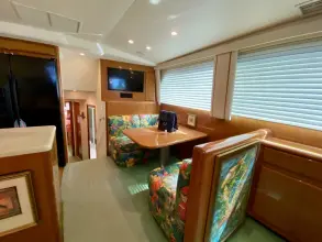 Thumbnail von Viking 60 Motor Yacht Triton