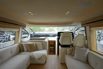 Thumbnail von Azimut 62