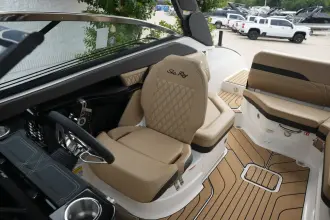 Thumbnail von Sea Ray SLX 260 Surf