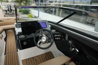 Thumbnail von Sea Ray SLX 260 Surf