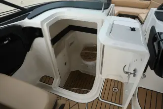 Thumbnail von Sea Ray SLX 260 Surf