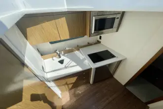 Thumbnail von Cruisers Yachts 41 Cantius